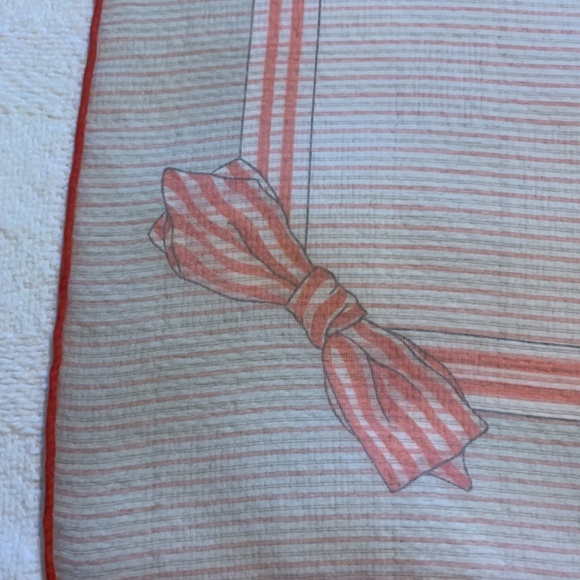 Hermes Les Becanes 70 Mousseline Scarf - Picture 4 of 7